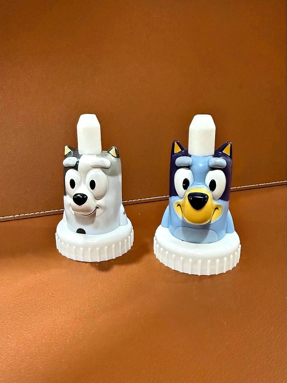 good2grow Bluey and Muffin Character Bottle Toppers Blue & White